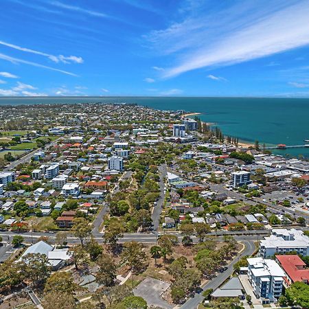 La Vida On Anzac Aparthotel Redcliffe Exterior photo