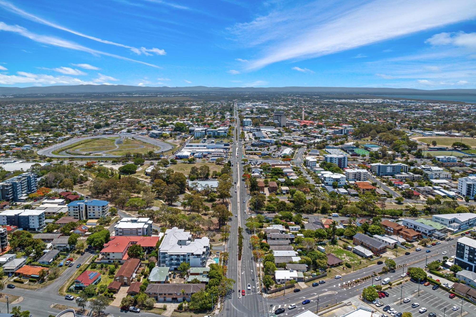 La Vida On Anzac Aparthotel Redcliffe Exterior photo